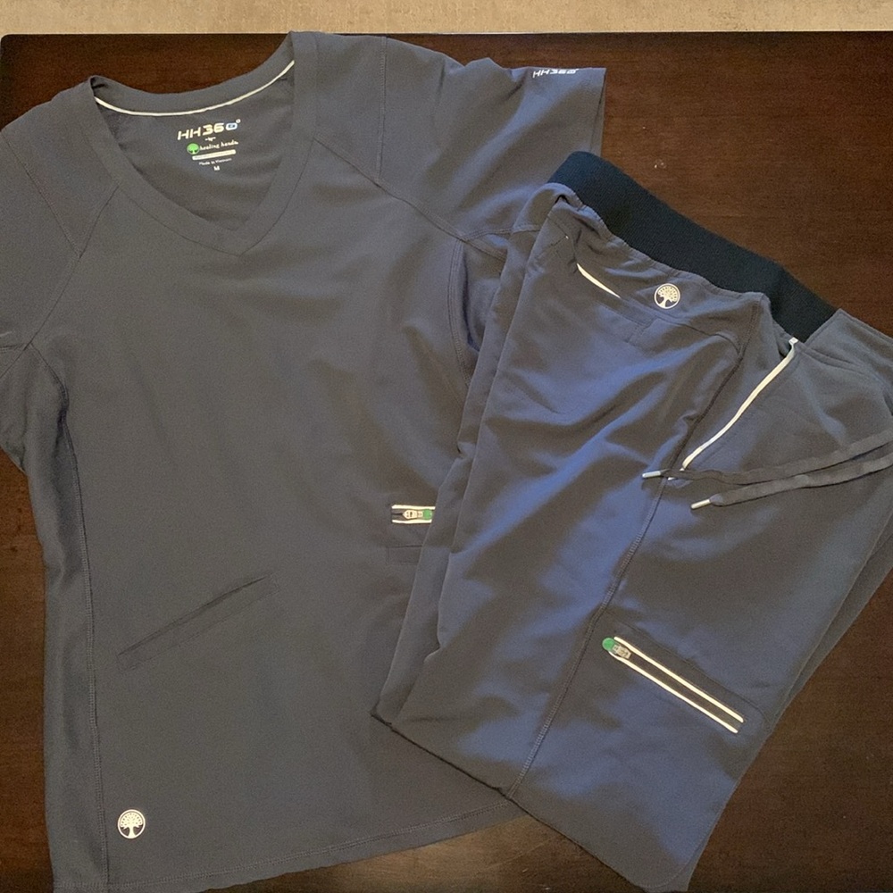 Healing Hands 360 scrub top and pants